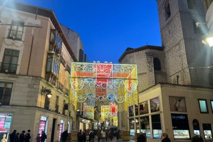 Pruebas de las luces de la calle Santiago de Valladolid.