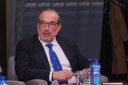 Fernando García, presidente de la Federación Empresarial Castellano y Leonesa de Transporte en Autobús (FECYLBUS).