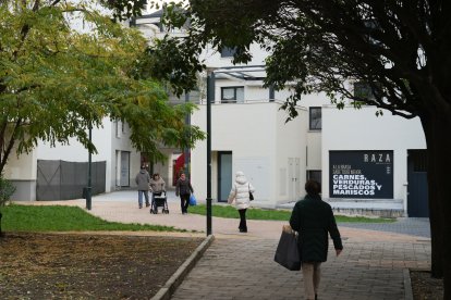 Patio que comunica la calle de Las Mercedes con el paseo de Zorrilla de Valladolid.