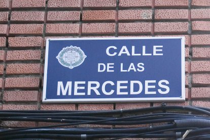 Cartel de la calle de Las Mercedes de Valladolid.