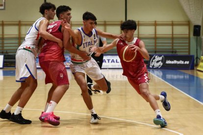 Torneo Internacional Cadete de baloncesto en Íscar
