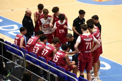 Torneo Internacional Cadete de baloncesto en Íscar