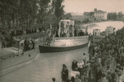Imagen de archivo de una procesión
