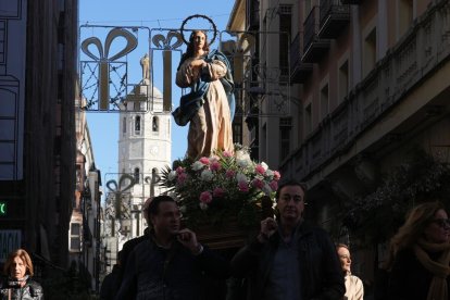 Procesión de La Virgen de San Lorenzo desde La Catedral