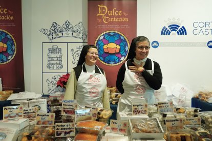 Feria de repostería Dulce Tentación, que se celebra en el vestíbulo principal de las Cortes.
