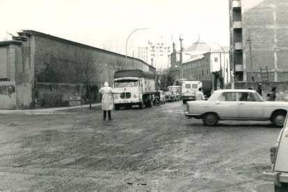 Calle La Merced con Don Sancho en el siglo pasado.