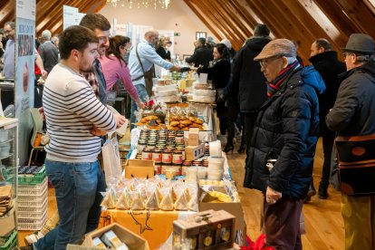 La V edición del Mercado de Navidad y el III Salón del Vino de Alimentos de Valladolid