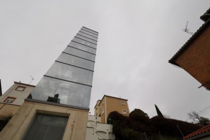 Valladolid estrena ascensor en el barrio Girón.