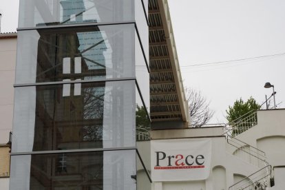 Valladolid estrena ascensor en el barrio Girón.