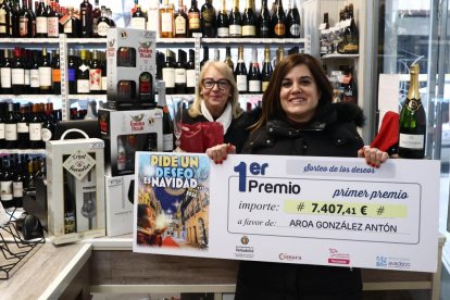 Compras de la premiada del Árbol de los Deseos.