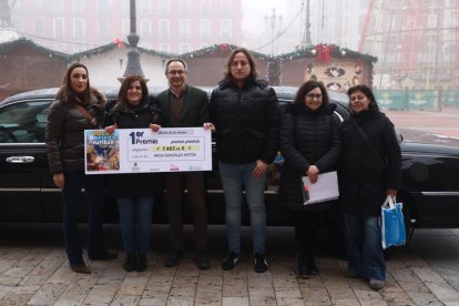 Compras de la premiada del Árbol de los Deseos.