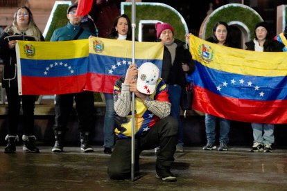 La comunidad venezolana de Valladolid recibe con alegría las noticias de Venezuela