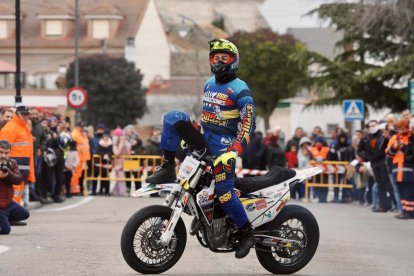 Salida libre a Aldeamayor de San Martin y exhibición de Stunt666 +