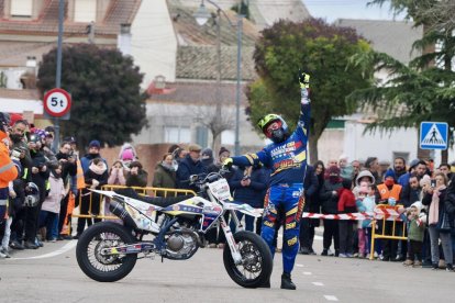 Salida libre a Aldeamayor de San Martin y exhibición de Stunt666 +