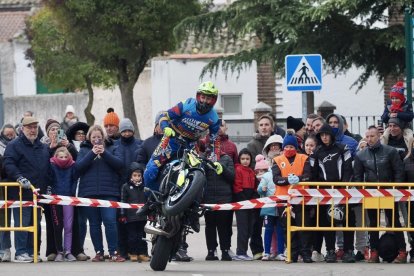 Salida libre a Aldeamayor de San Martin y exhibición de Stunt666 +