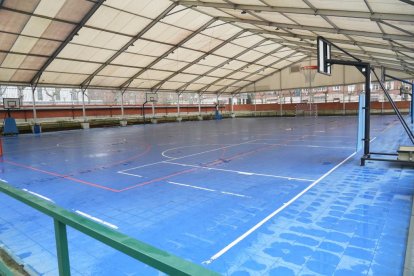 Instalaciones deportivas Municipales en la plaza Juan de Austria