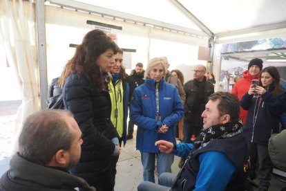 Ana Redondo, ministra de Igualdad, junto con Fran Sardón