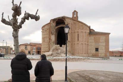 Desplome del ábside de Muriel de Zapardiel (Valladolid)