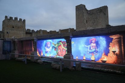 Inauguración del nuevo espacio El Laberinto de Medusa con Juan Villa.