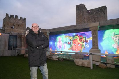 Inauguración del nuevo espacio El Laberinto de Medusa con Juan Villa.