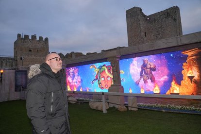 Inauguración del nuevo espacio El Laberinto de Medusa con Juan Villa.