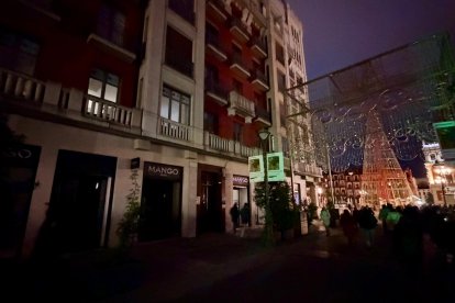 Apagón en la calle Santiago de Valladolid