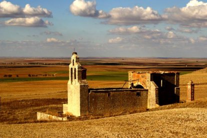 Iglesia de San Juan Bautista de Almaraz de la Mota