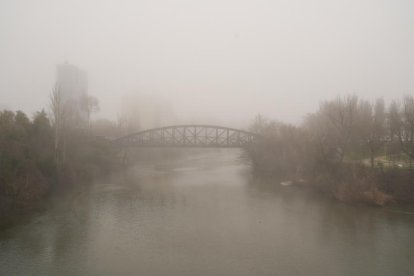 Niebla en Valladolid.