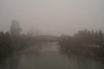 Niebla en Valladolid.