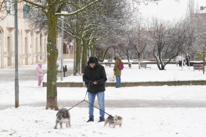 Nieve en Valladolid capital por la borrasca Kristin