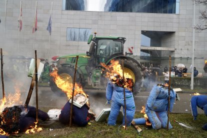 Nueva tractorada en Valladolid en contra de Mercosur