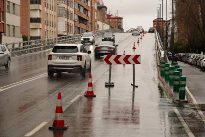 Corte de carril por obras en el puente Arco de Ladrillo