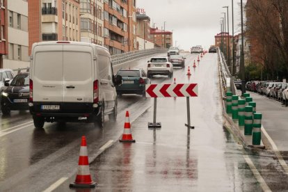 Corte de carril por obras en el puente Arco de Ladrillo