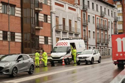 Corte de carril por obras en el puente Arco de Ladrillo