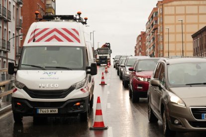 Corte de carril por obras en el puente Arco de Ladrillo