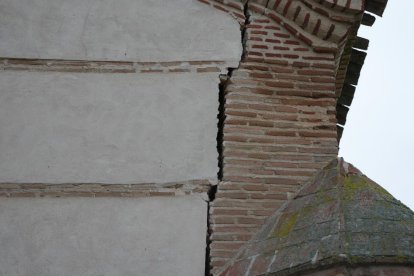 Estado de la iglesia de Gomeznarro.