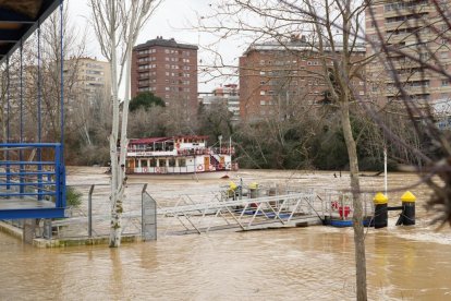 Crecida del río Pisuerga a su paso por Valladolid