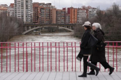 Subida del caudal del Pisuerga a su paso por las Moreras.