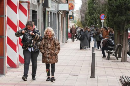 La calle vallisoletana mitad centro, mitad vía