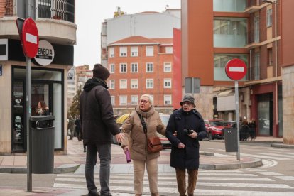 La calle vallisoletana mitad centro, mitad vía