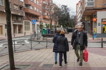 La calle vallisoletana mitad centro, mitad vía