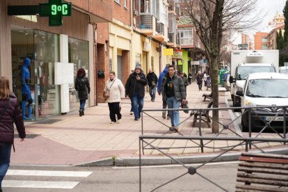 La calle vallisoletana mitad centro, mitad vía