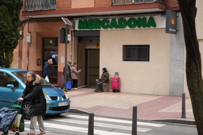 La calle vallisoletana mitad centro, mitad vía