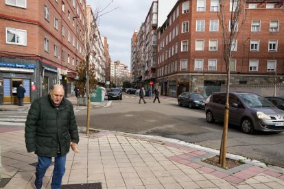 La calle vallisoletana mitad centro, mitad vía