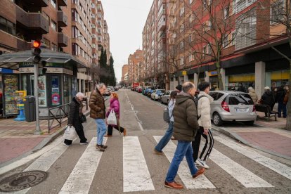 La calle vallisoletana mitad centro, mitad vía