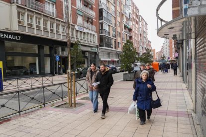 La calle vallisoletana mitad centro, mitad vía