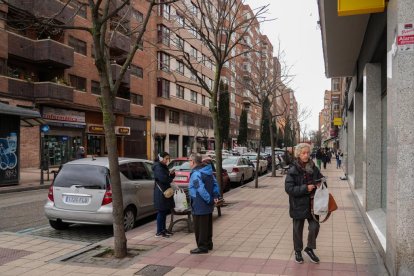 La calle vallisoletana mitad centro, mitad vía