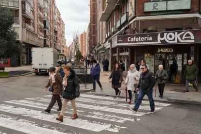 La calle vallisoletana mitad centro, mitad vía