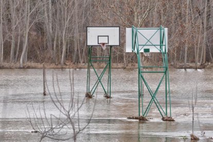 El río Duratón a su paso por Rábano y Peñafiel en Valladolid