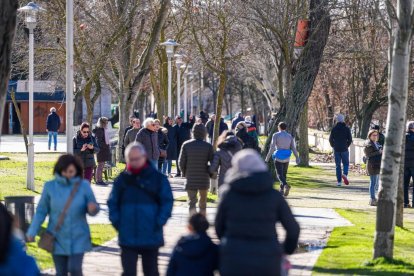 El río Pisuerga a su paso por la capital vallisoletana.